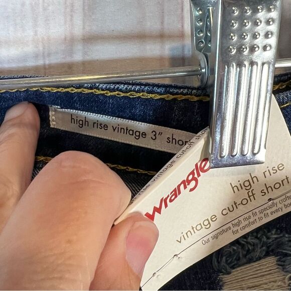 Wrangler Women's High-Rise Vintage Cutoff Distressed Jean Shorts - Picture 4 of 4